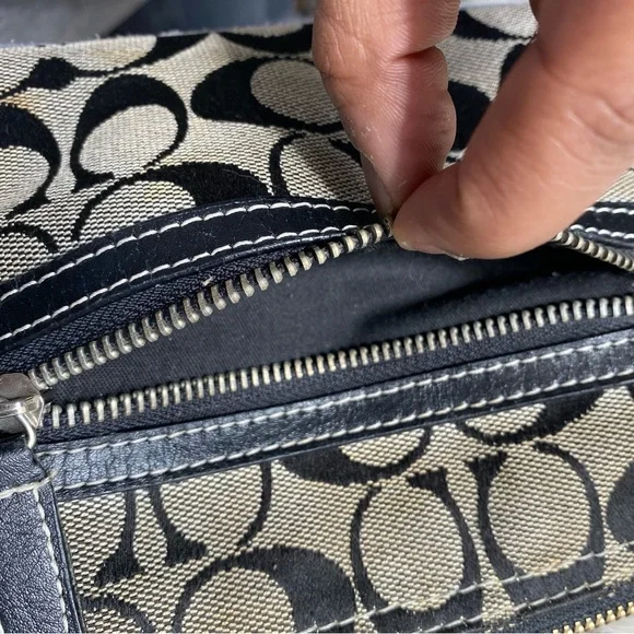 Coach : VINTAGE : Y2K monogram ‘demi’ mini baguette shoulder bag handbag - Picture 5 of 10